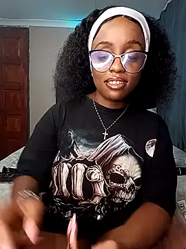 Queen-Chocolate webcam