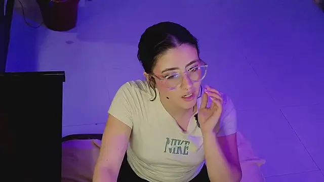 LiLLiAnderson webcam