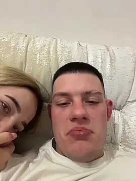 TiffanyCouture webcam