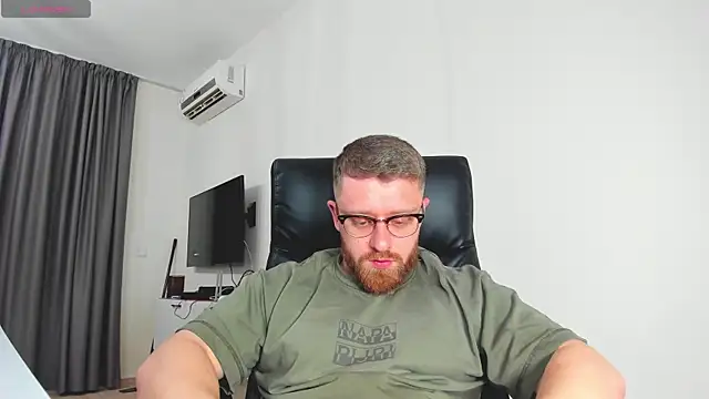 Findom_guy webcam