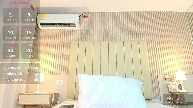 alessia_moon1 (F teen) - blowjob + cum