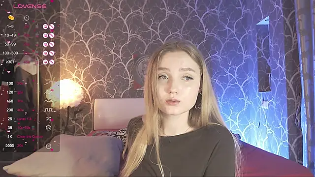 miamiameow - MiaMiaMeow's free webcam