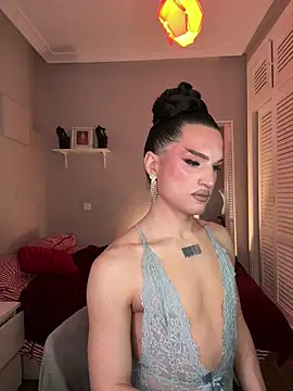 Crystal_________'s room