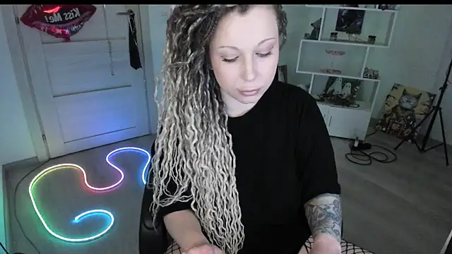 HoneySallyMoore webcam