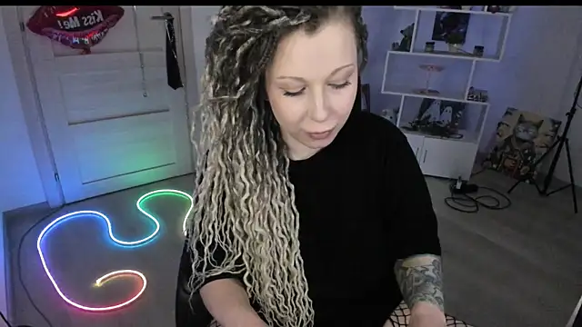 HoneySallyMoore webcam