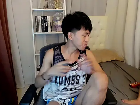 davincihugecock webcam