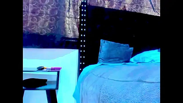 amareto_queen webcam