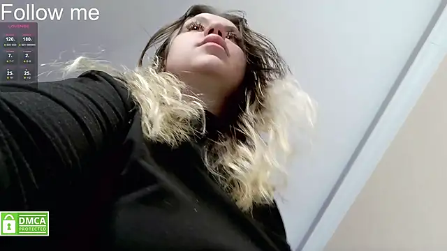 elven_dreams_ webcam