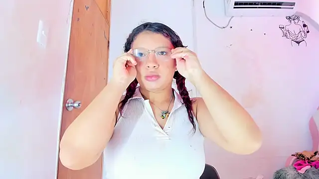 Emily_Coper18 webcam