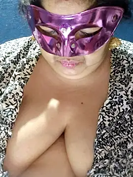 tamilthanushri webcam