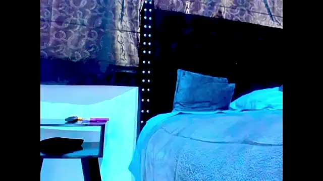 amareto_queen webcam