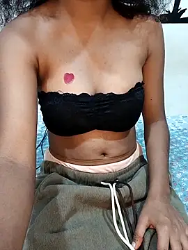 akni_ (F teen) - Boobs oil