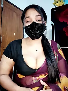 Webcam Model (Tina-Sen)  is live.Free join now!