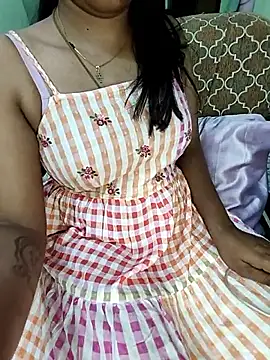 tamil_thaara03