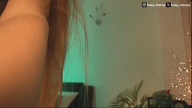 DaisyStacey live sex cam
