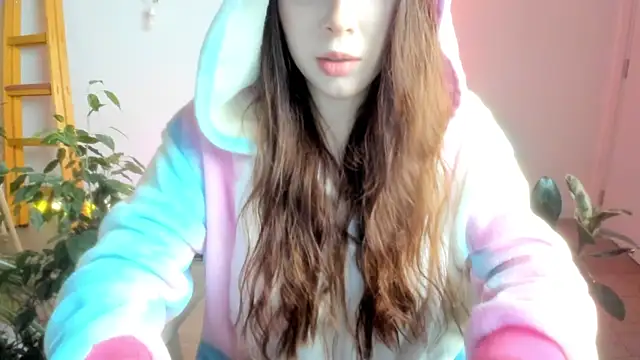 stacyluxxe (F young) - ❤️ Put vibro nipple clamps on me 😋🍒