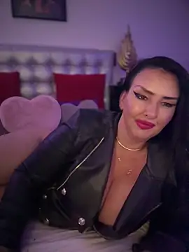 TiffanyRoxx live sex cam