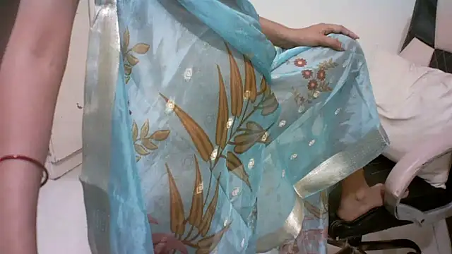 kajal__bhabhi_ webcam