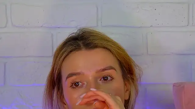 VanessaVienne webcam