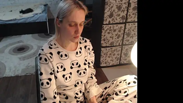 Your_guilty_pleasure1 webcam