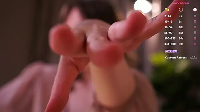 askaudrey_ (F young) - topless