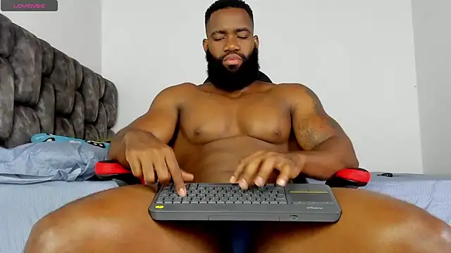 james_musclebbc webcam