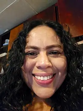 _Zhamira's Webcam Show