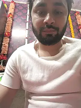 cute_lucky (Ask my age) - Full body show nude