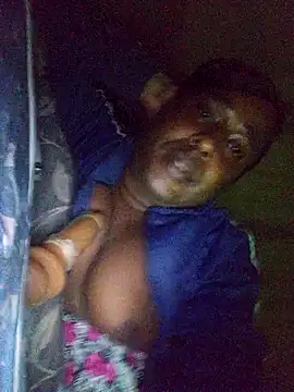 hellentrans24 (T milf) - Mostra o pau