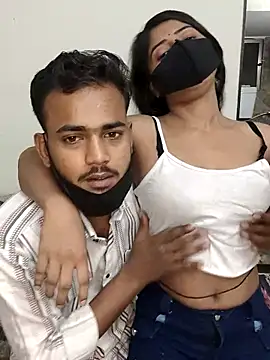 crazy_bebs live sex cam