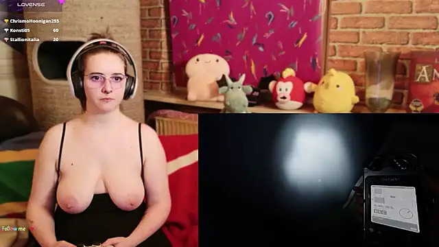 gamergirl_eve (G young) - LT 2 Vids +2 Pics