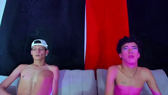 Pleasure_boys_hot webcam