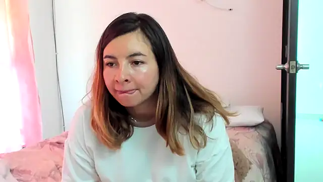 __Emma__11__Lecat_ webcam