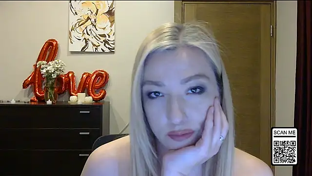 Wild_Silk_Desire webcam