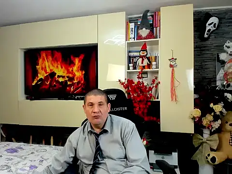 SpartacusDaddy48 webcam