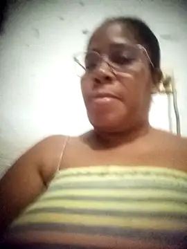 Big_ass_submissive webcam