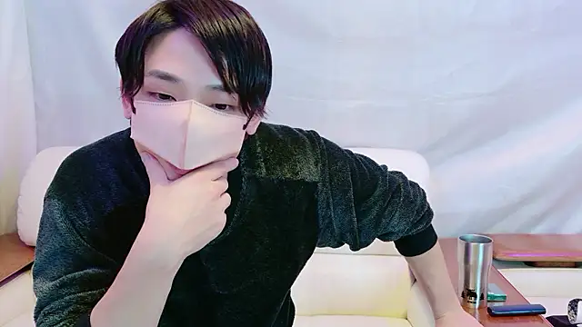 -kou-- Live Webcam on Stripchat