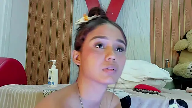 MarianaManzur webcam