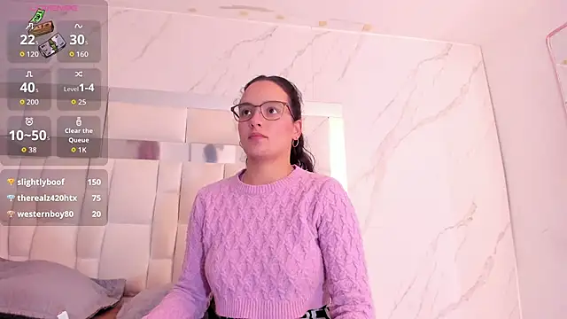 maia_park (F young) - lick my lips with saliva close up👀