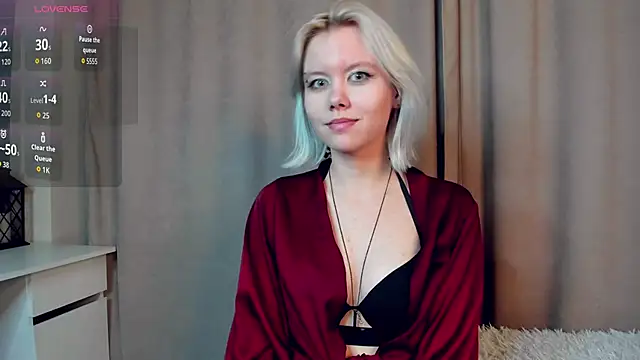 goldenlenarz (F teen) - drool on my tits