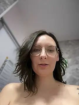 The_Snowwhitee webcam