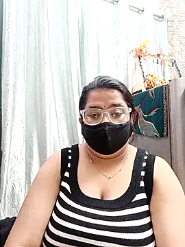 GangbangCouple live sex cam