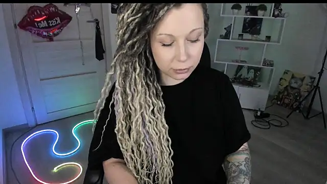 HoneySallyMoore webcam