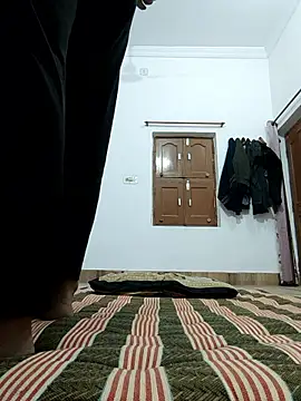 boyxzyzyxxx's live cam