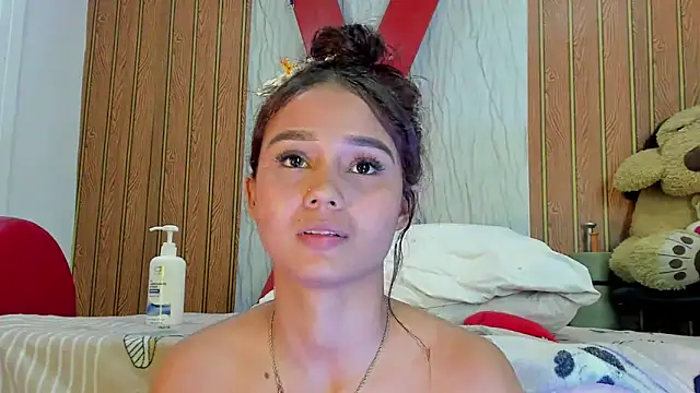 MarianaManzur webcam