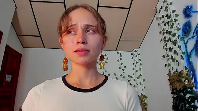 fulfill_fantasies1 - Fulfill_fantasies1's free webcam