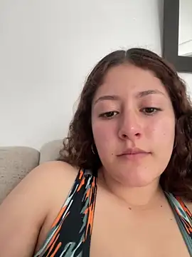 lizzy_luminair webcam