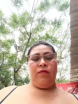 dirty-momm-divorced-hot (F milf) - outdoor anal