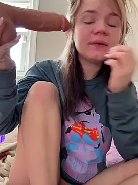 cutiepiespanks (F young) - 💦✨Play with pussy in face POV✨💦