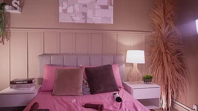 curvyliciousss webcam